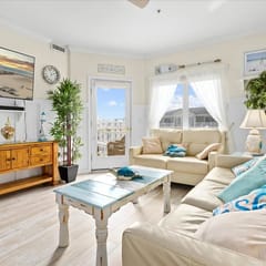 3BR Condo w/ Ocean Views! Steps to Beach + Parking